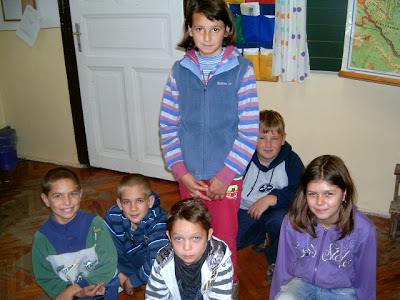 Hazánk nagy tájai és a szomszédos országok-megszemélyesítve